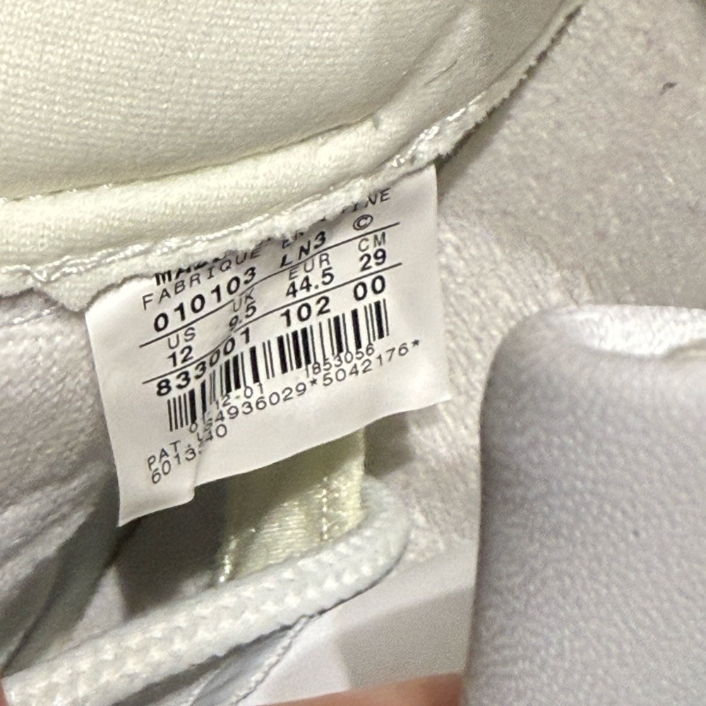 Size 10.5 Air Jordan 11 Retro Low Cement Grey - Picture 11 of 12